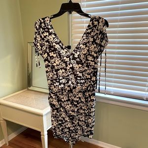Express floral romper - Size 6